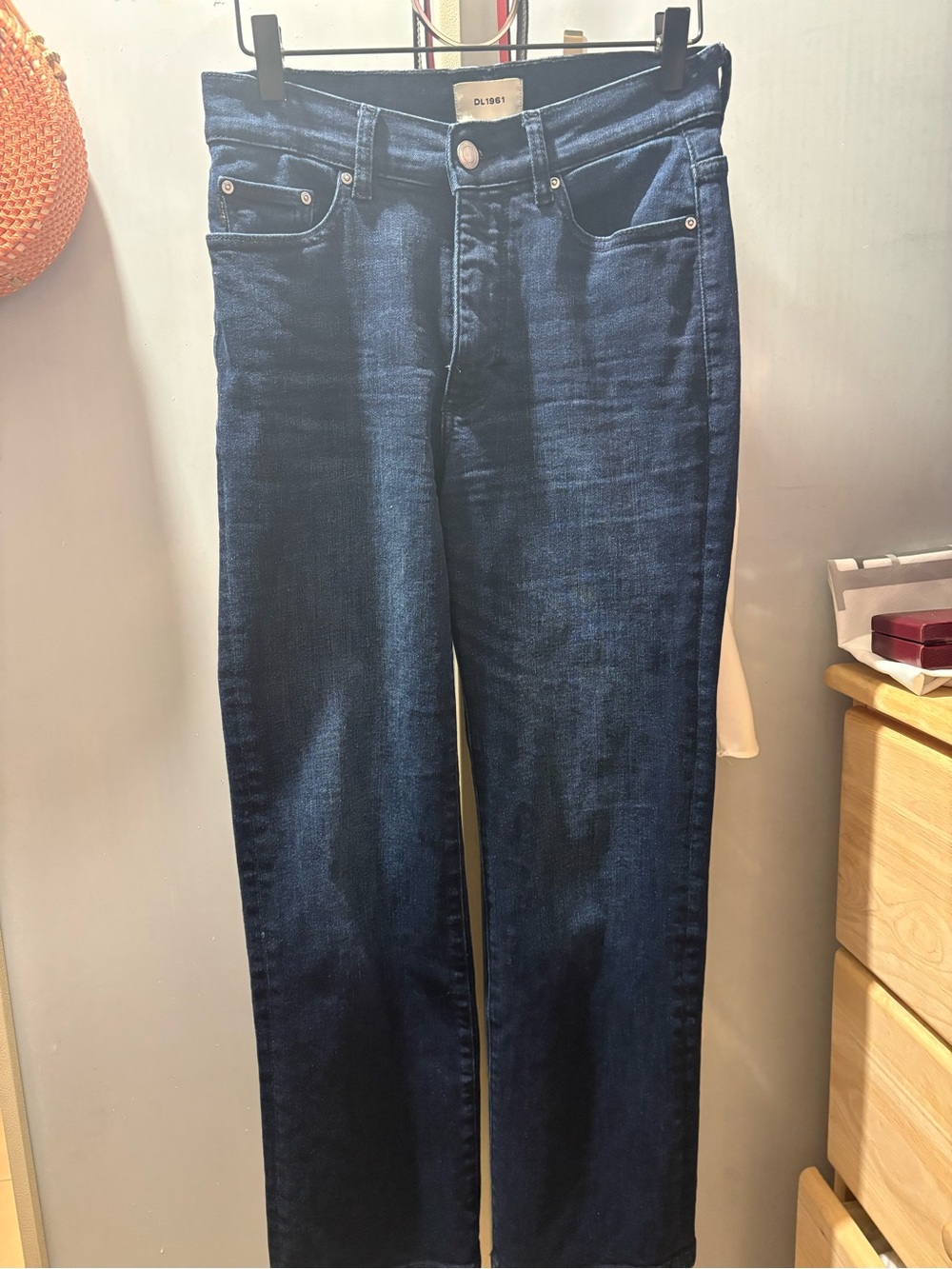 DL1961 Dark Blue Straight women’s Jeans